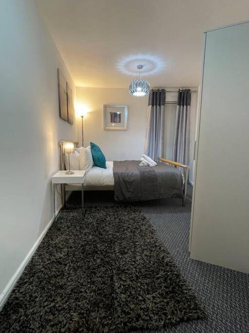 Cityfront Modern Apt Near City Centre/Etihad, Free Parking Manchester Buitenkant foto